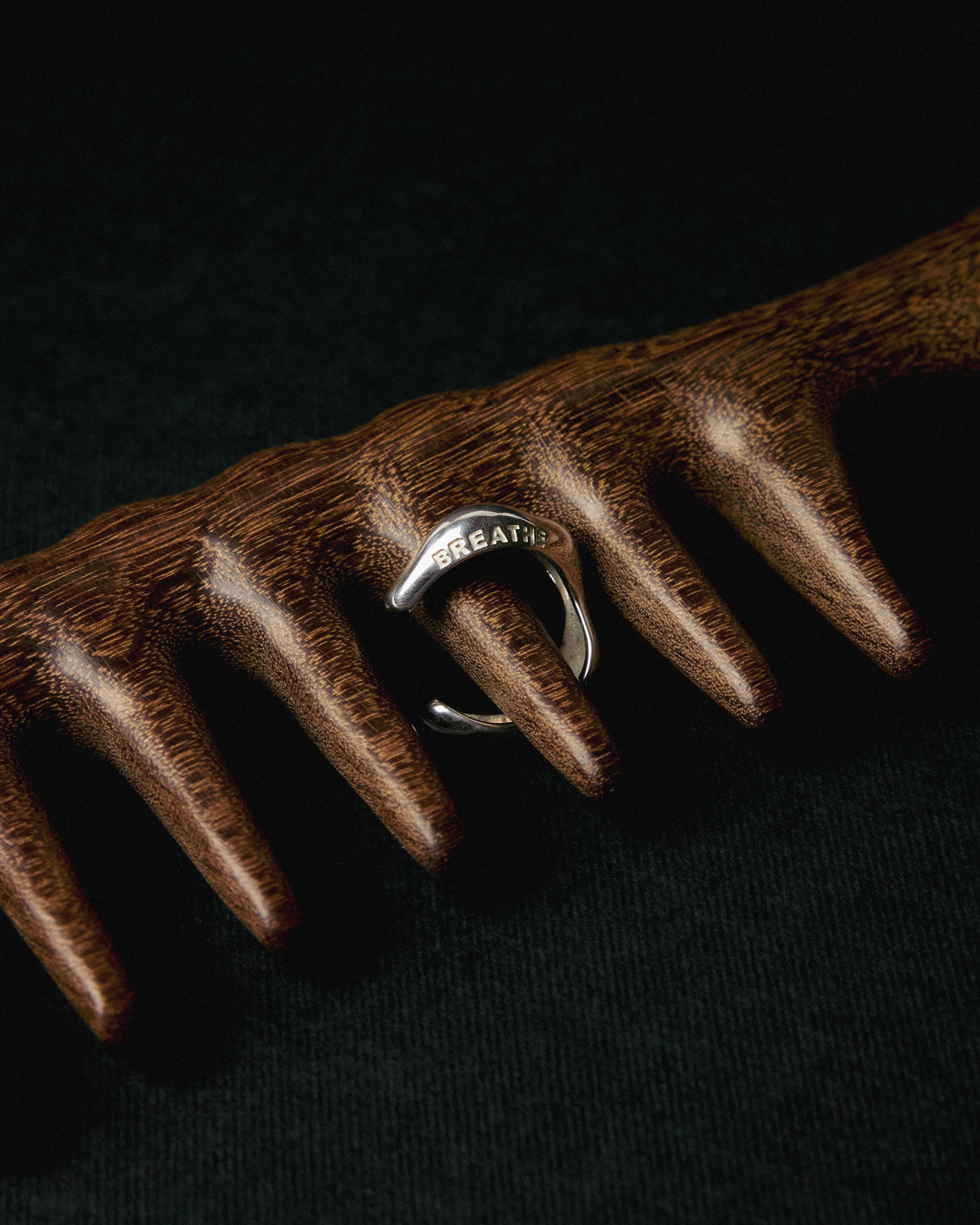 BREATHE ring