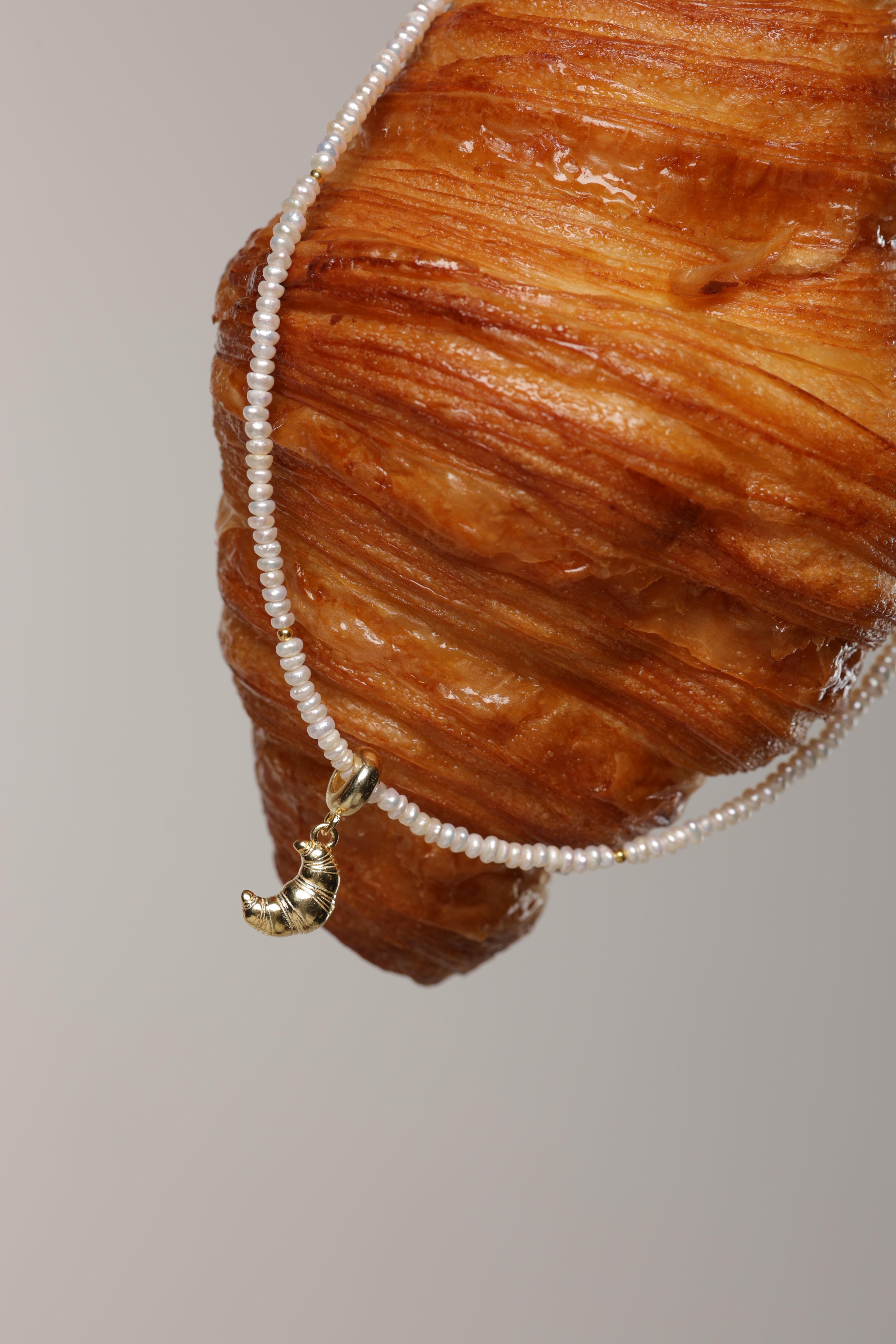 Croissant Pearl