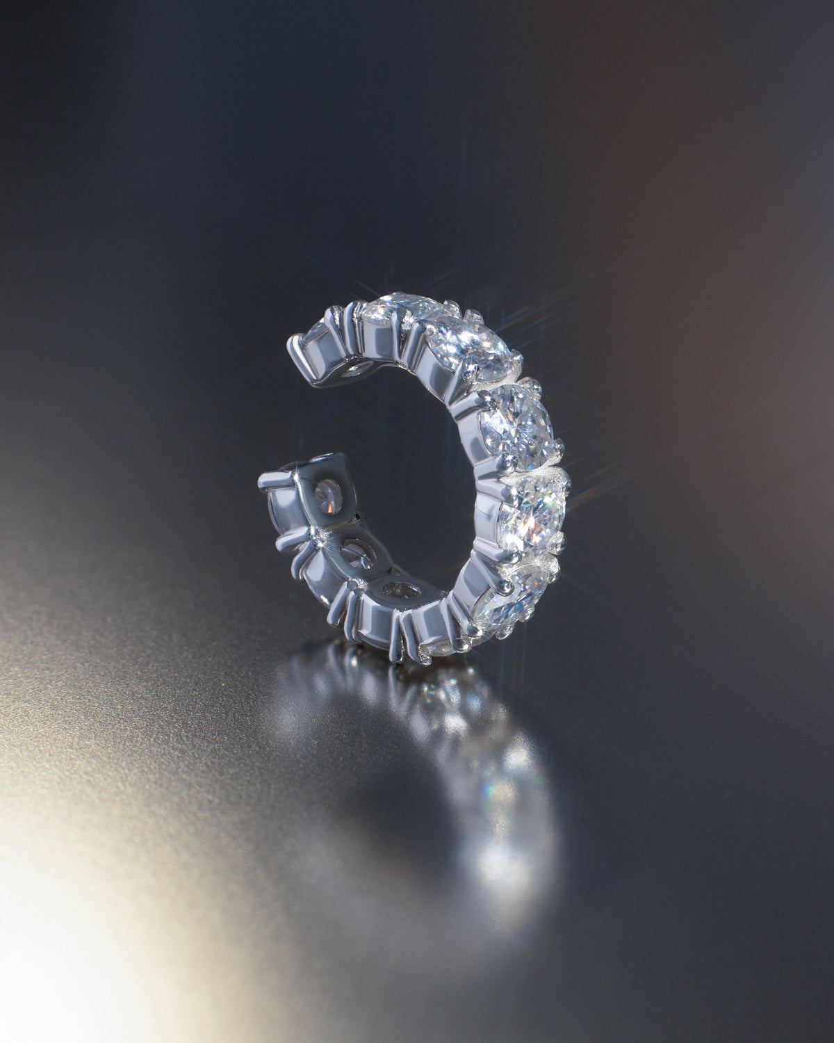 Каф - Moissanite lumen