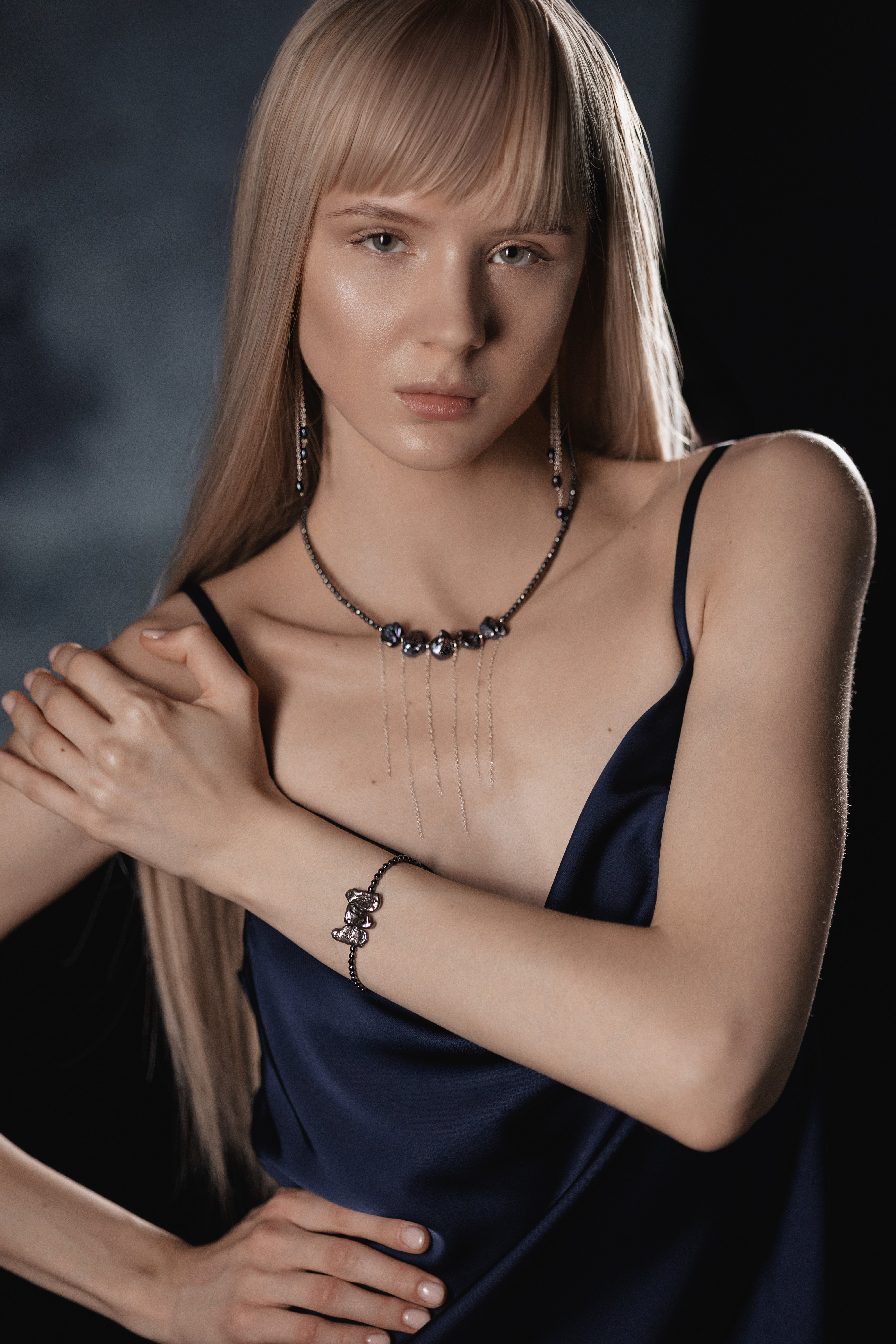 Wave Space NECKLACE